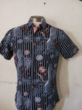 stars above Navy Striped Short-Sleeve Shirt with White Crane & Orange Accents